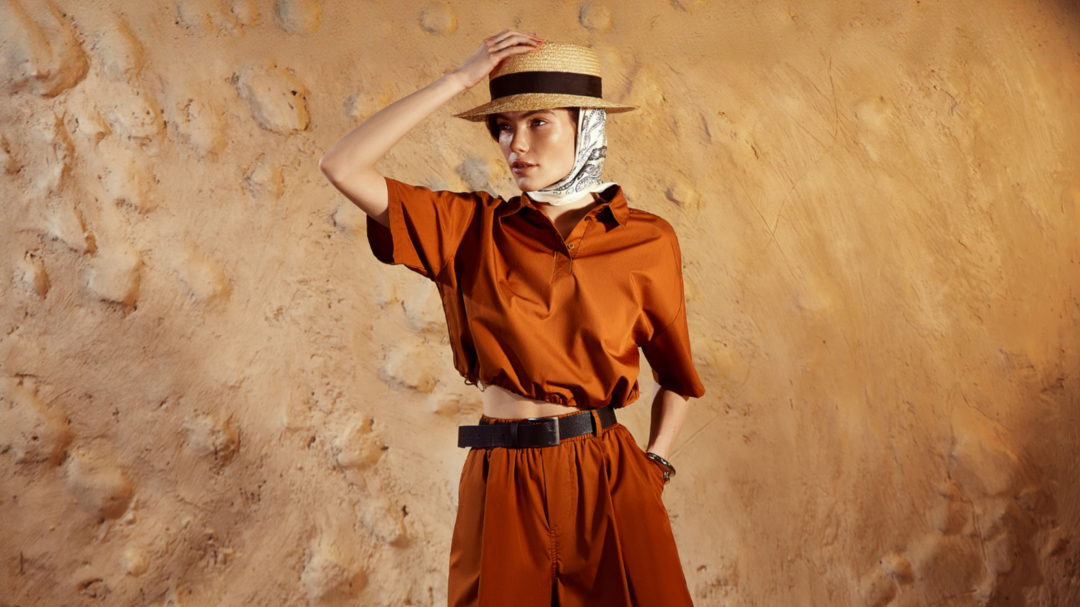 Женская одежда (1080x607)